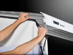 Tweedekans Thule Rain Blocker Side G2 250 M 8 Tweedekans Thule Rain Blocker Side G2 250 M -Tuinartikelen Winkel 601488 601488 images other thulerainblockerg2zijpaneels2 2 ecommerce 6